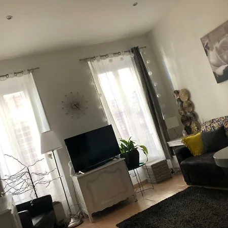 Cosy Apartment *